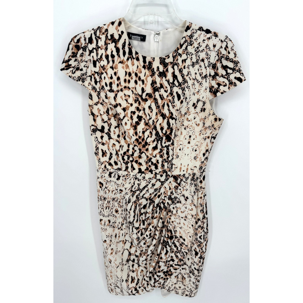 Bebe Women’s Leopard Print Slim Fitting Mini Dress Size 6 Cheetah Y2K Tan White